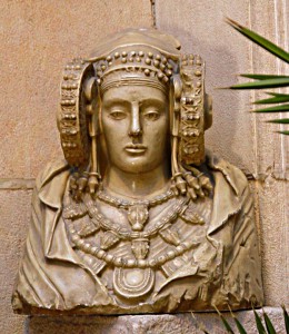 Escultura - Réplica de la Dama de Elche